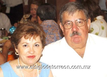 16082006
Tere y Carlos Ruiz.