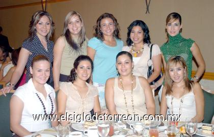 18082006 
Leny Sánchez, Nashely Chávez, Michel Orozco, Sofía Cisneros, Ximena Martínez, Fabiola Zepeda, Paulina González, Cecy Villarreal y Brenda Iracheta.