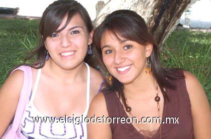 17082006
Nadia Martínez y Lilian Ibarra.