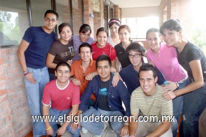 20082006 
Elisa, Pepe, Paty, Luis Enrique, Ilse, Gaby, Nancy, Dan, Lily, Fer, Samuel y Luis.
