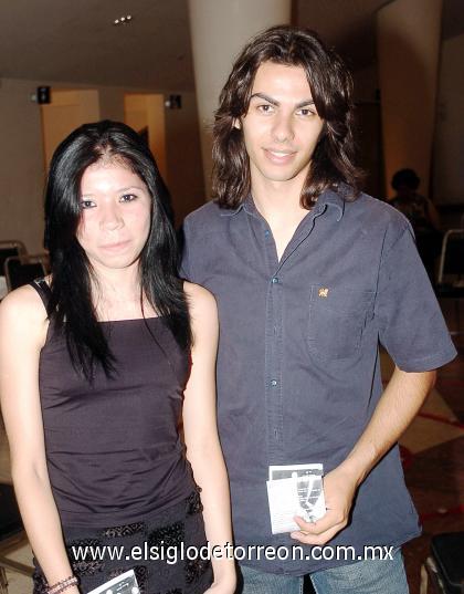20082006 
Ivonne Carrillo y Juan Díaz.