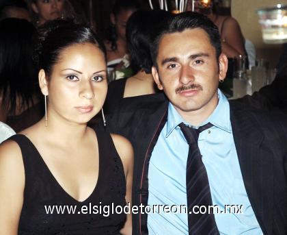 26082006
 Candy Olivares y Óscar Ayala