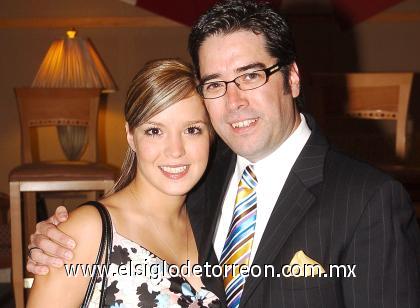 27082006
Karen Domínguez y Raúl Domínguez.