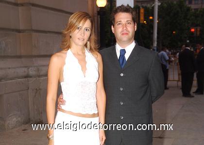 27082006
Verónica Castaños y Marco Antonio Rodríguez Moctezuma.