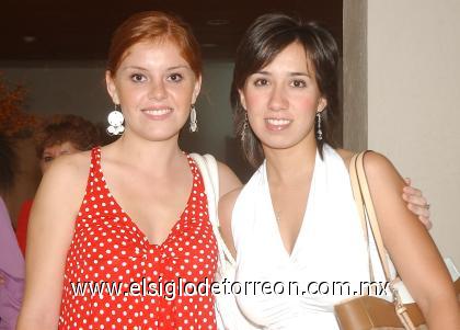 27082006
Lucía Martínez Valdepeñas y Alejandra de la Torre.