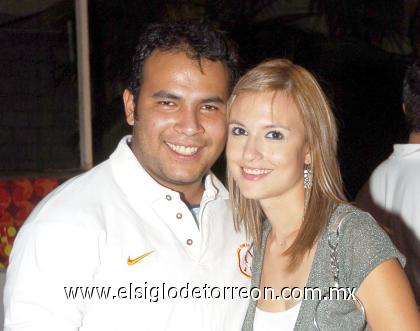 27082006
Miguel Urrutia y Daniela Hoyos.