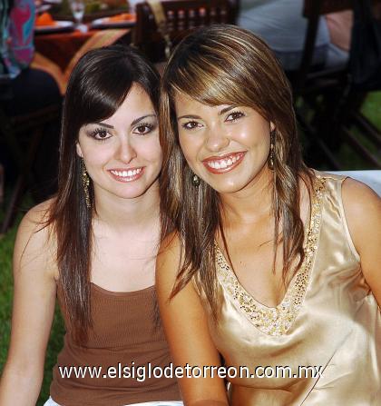 30082006 
 Martha Jaidar y Gilda Berrueto