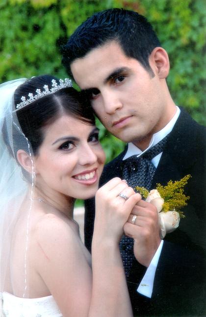 C.E.A. Alejandro Ramírez Pedraza y L.A.E. Sonia Quintana Casillas contrajeron matrimonio en el templo de Nuestra Señora de Guadalupe en la ciudad de Jiménez, Chihuahua.