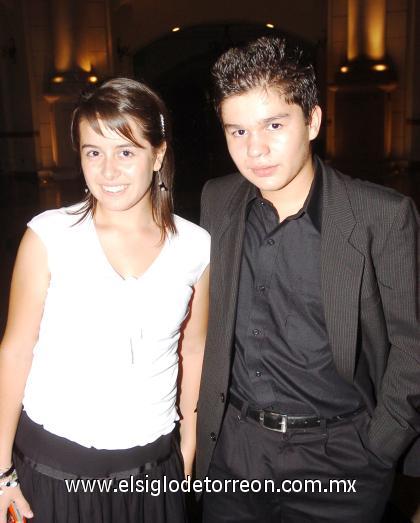 02092006 
 Alejandra Costa y Juan Ángel Esquivel