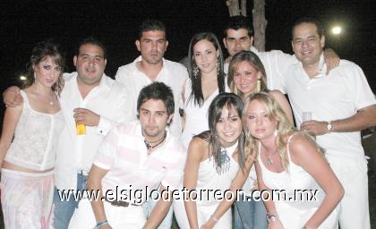 03092006 
Danny Ramos, Armando Valdez, Emilio Gutiérrez, Daniela Martínez, Arturo Batarse, Manolo González, Arturo de la Vega, Cristy Algara, Ángela Navarro y Aída Sambucci.