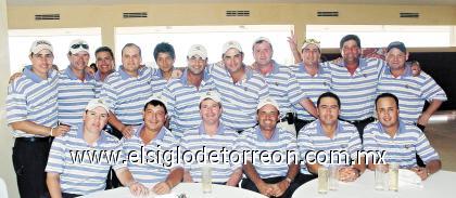 03092006 
Roberto, Alejandro, Luis, Mauricio, Arturo, Gerardo, Paco, Calo, Roberto, Mauricio, Fernando, Martín, Ferny, Julián, Alejandro y Marcelo.
