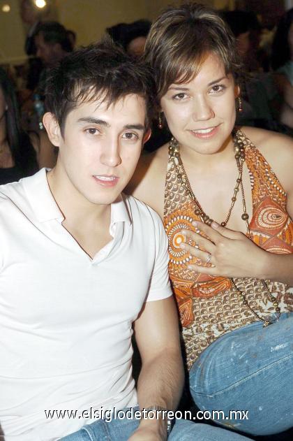 03092006 
Adolfo Rodríguez y Sofía Pámanes.
