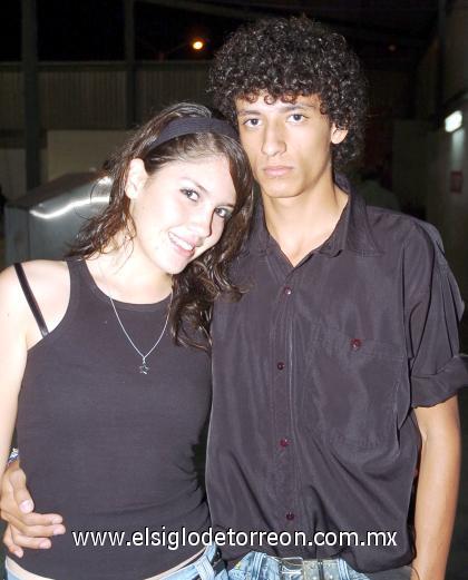 10092006 
Aracely Serna y Humberto Hernández.