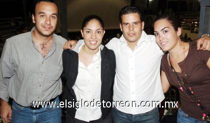 10092006 
Joaquín Salas, Clavelia Castro, Jorge Blando y Romy Humphrey.