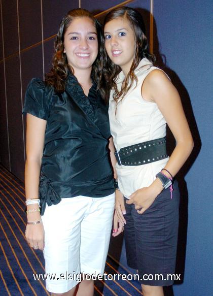 10092006 
Laura Martínez y Brenda Casale.