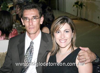 15092006 
Luis Alberto y Cristina González.