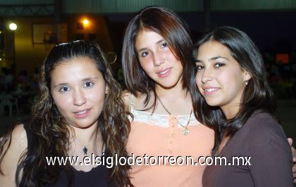 16092006 
Carolina Herrera, Génesis Sánchez e Isabel Vega