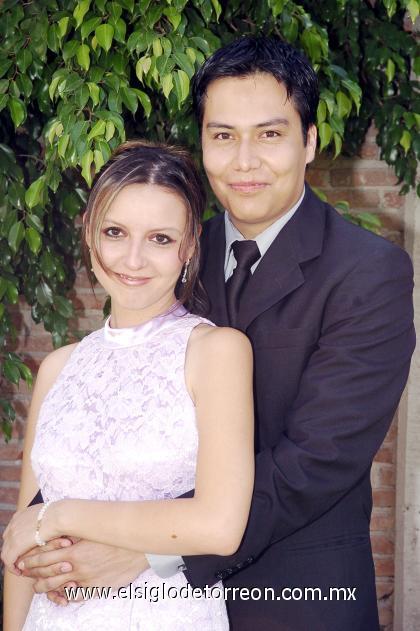 17092006 
Dr. Hugo Gerardo Blanco Rodríguez y Dra. Samia Karime Pacheco Siordia, contrajeron matrimonio civil el pasado nueve de septiembre de 2006.