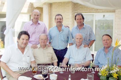 17092006 
Jorge Treviño,José Treviño, Fernando Algara, Gustavo Bredeé, Fernando Treviño y Jesús Treviño.
