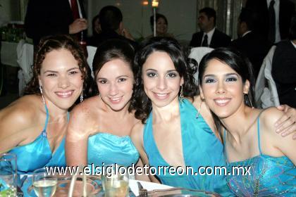 17092006 
Perla Alfani, Ale Galán, Geo Cassani y Nidia Chapa.
