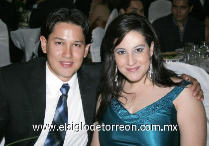 18092006 
Juan Pablo Jáuregui y Cecilia Ocampo.