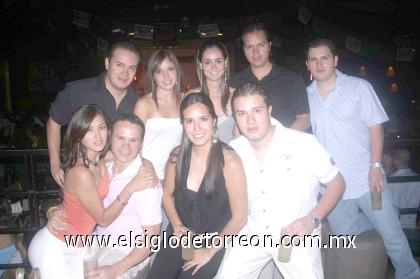 20092006

Joaquín, Salomón, Israel, Diana, Maribel, Karla, Jaime, Samantha e Hiram.