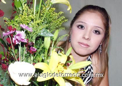 23092006 
 Alejandra Granillo Fernández, contraerá matrimonio con Alfonso Rojas Galicia