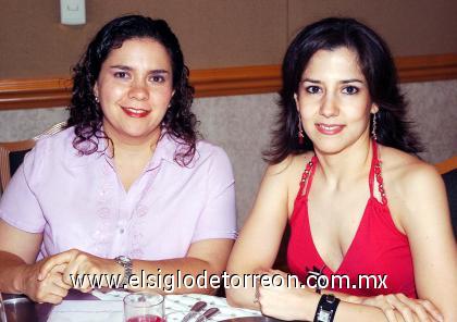 24092006 
Ana Cecy de Zugasti y Lucía de Campos.