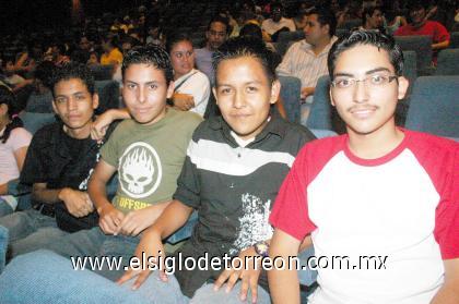 24092006 
Efraín Vaquera, Julio Yáñez, Héctor Piña y Margarita Casas.
