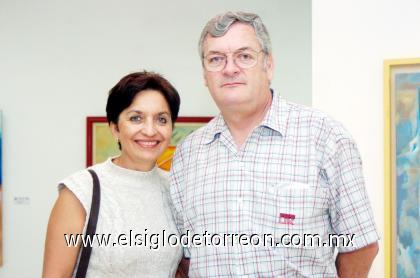 24092006 
María Elena Huereca y Mario Viesca.