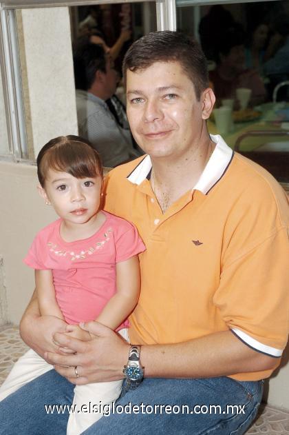 24092006 
Rodolfo Woesnner y el pequeño Rodolfo.