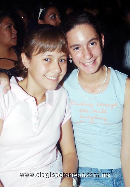 01102006 
Andrea Herrera y Karina Peña.