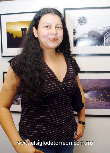 01102006 
Ivonne Gómez.