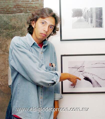 01102006 
José Favela.