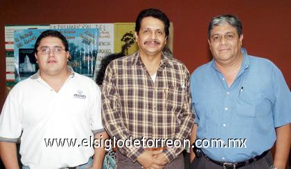 01102006 
Roberto Delgado, Guillermo Castillo y Miguel Ángel de la Rosa.