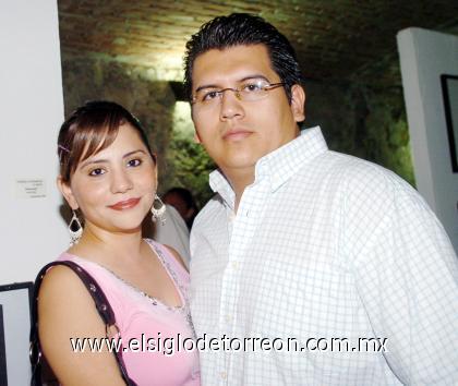 01102006 
Gabriela Ramírez y Juan Miranda.