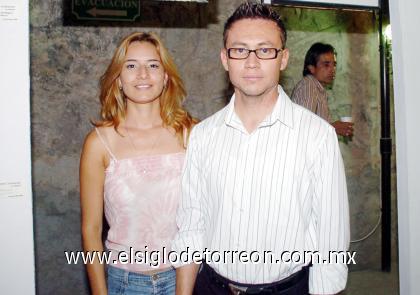 01102006 
Nancy y Alberto García.