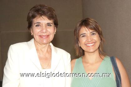 03102006
Bertha Flores y Cinthya Gaspar.