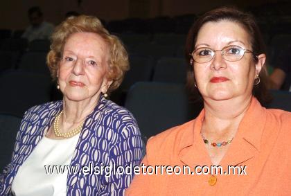 03102006
María Sánchez y Norma Sepúlveda.