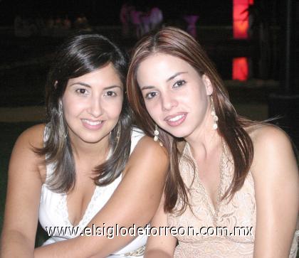 02102006
Mónica Garza y Ana Lorena García.