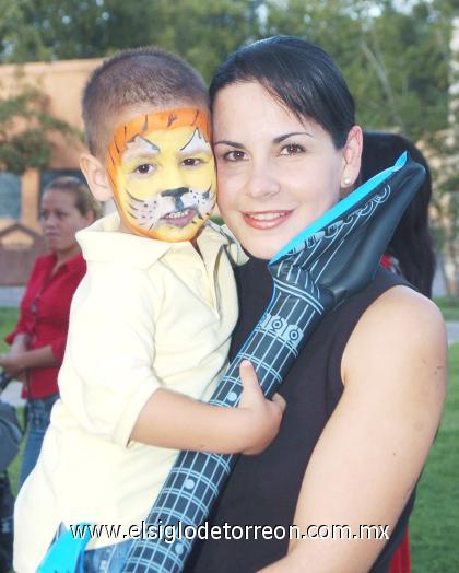 04102006
Bibiana y Santiago Fernández.