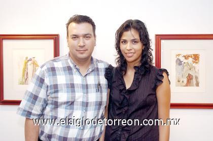 06102006 

Raúl Escajeda y Celina Perales.