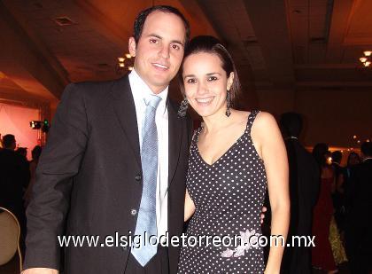 05102006
Luis Jorge y Claudia Cuerda.