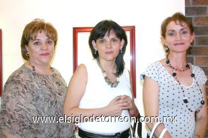 09102006
Olga Salas, Marcela Pámanes y Martha Rodríguez.