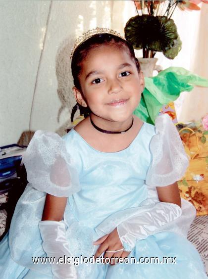 08102006 
Arleth Guadalupe Velásquez Sánchez celebró su cumpleaños.