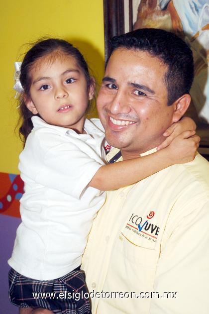 08102006 
Arturo y Paulina Gamboa.