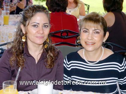 08102006 
Rosy Sordo de Navarrete y Gloria Hamdan.