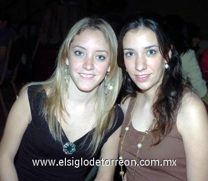 13102006 
Ana Karla Veyán y Susana de Valdés.