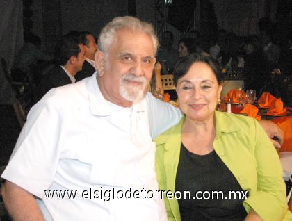 12102006
Fernando J. Jacamán y Lourdes Zarzar de Jacamán.