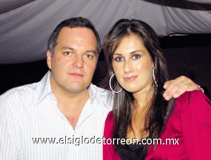 12102006
Jaime Russek y Liliana de Russek.